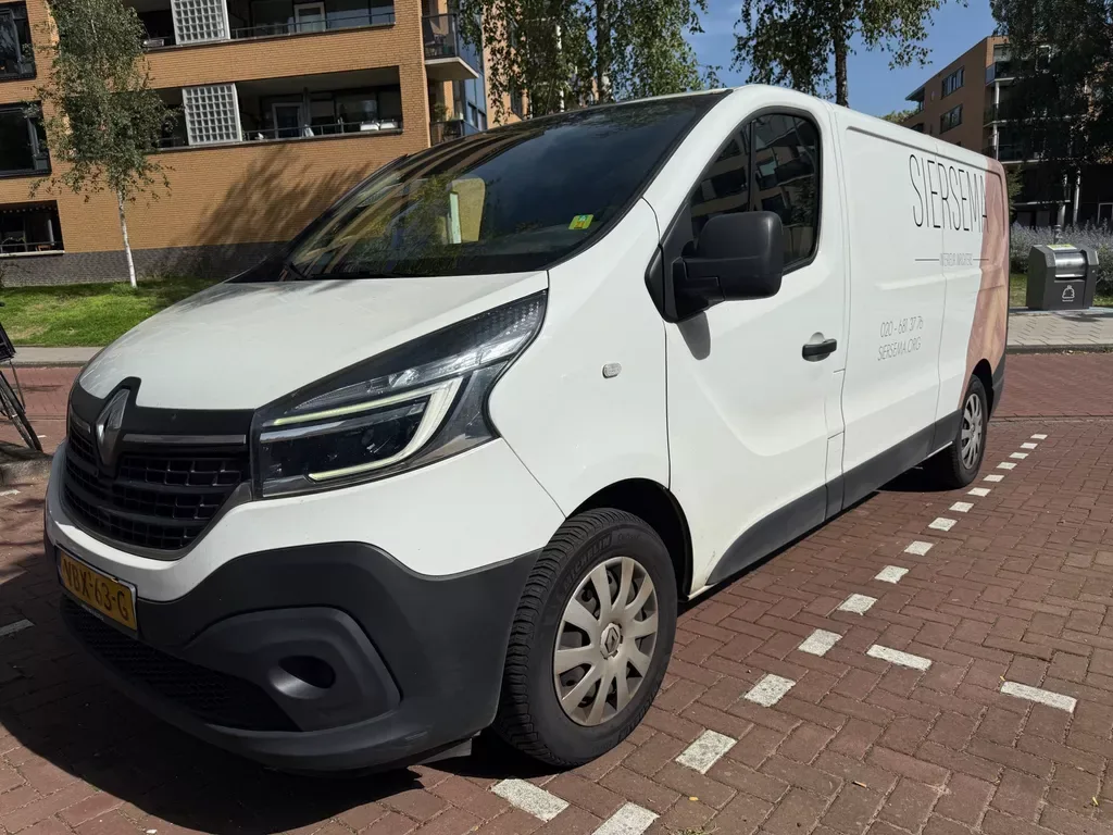 Renault Trafic (2019) — foto 1
