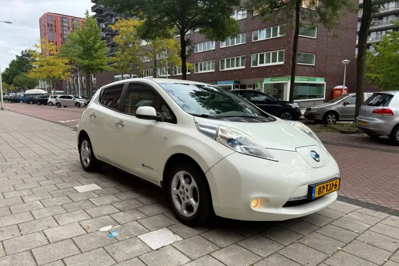 Nissan Leaf (2012)
