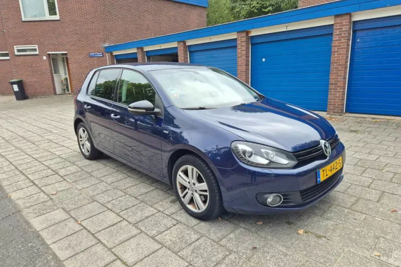 Volkswagen Golf (2012)