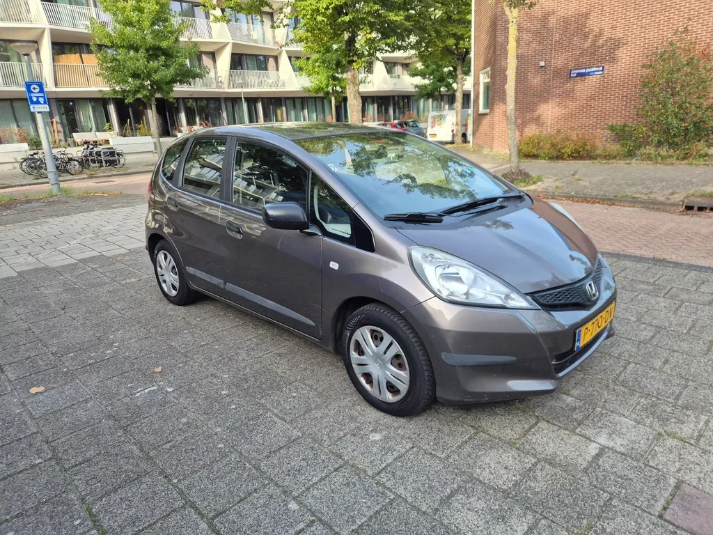 Honda Jazz (2014) — foto 1