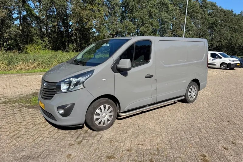 Opel Vivaro (2016)