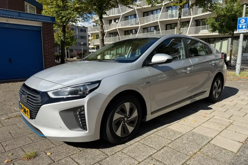 Hyundai Ioniq (2017)