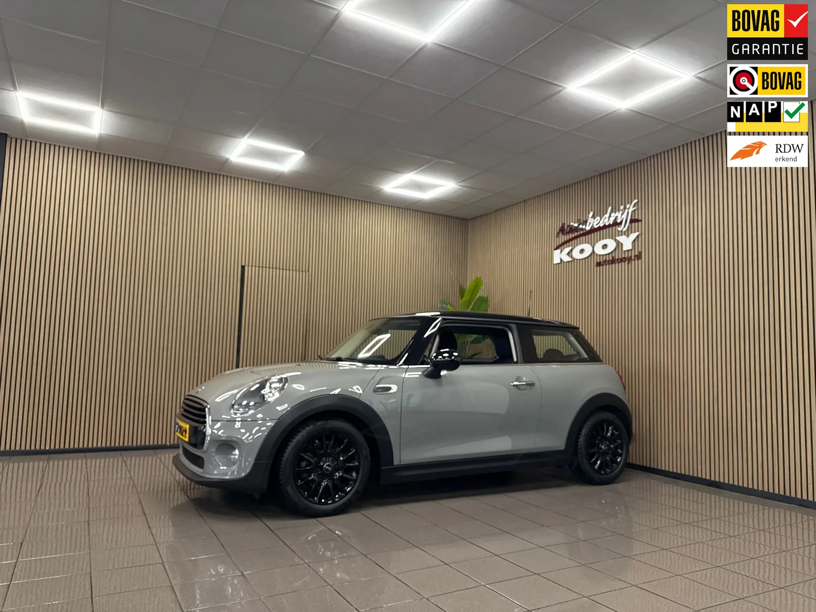 MINI Cooper (2018) — foto 1