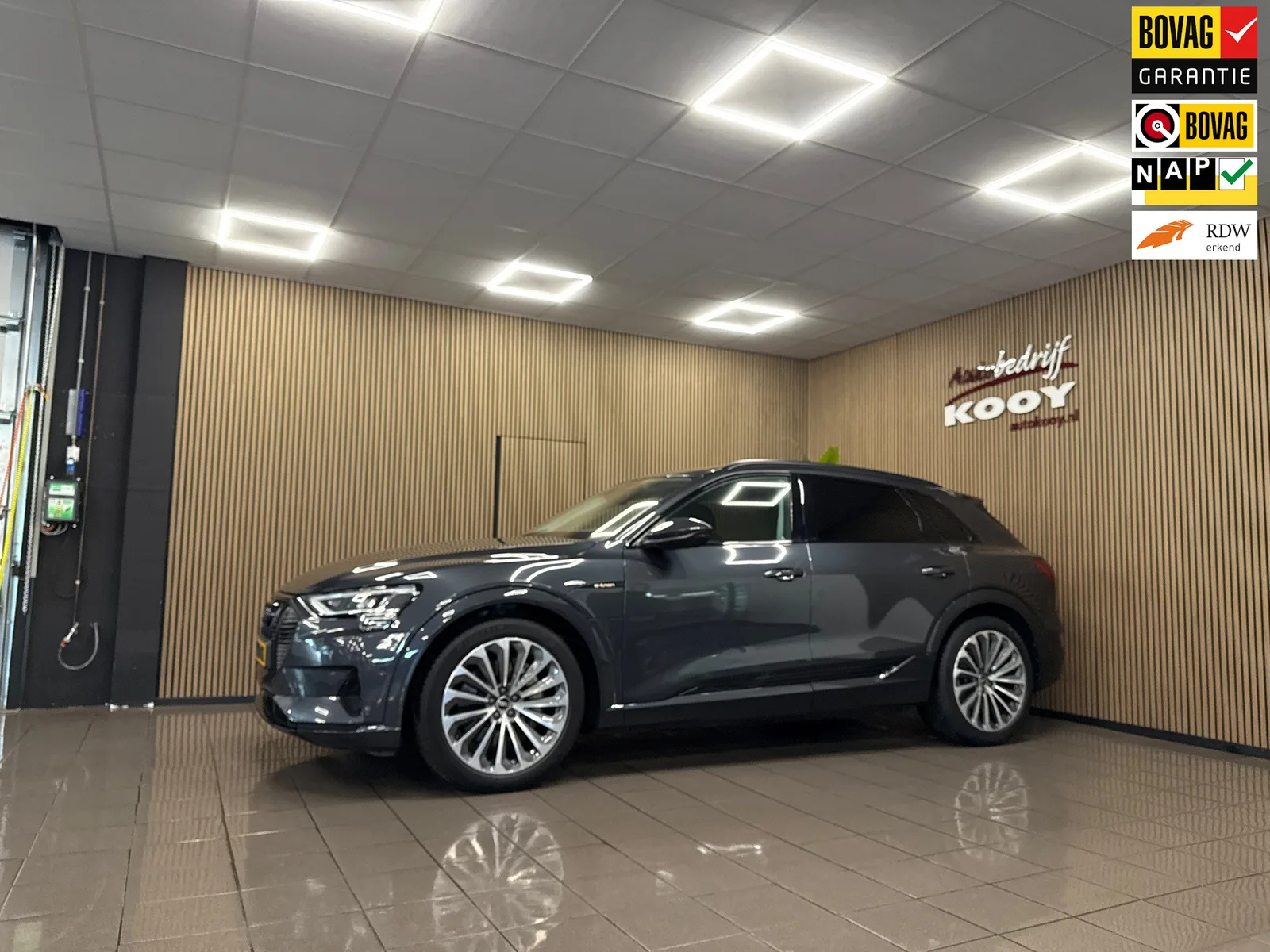 Audi e-tron (2020) — foto 1