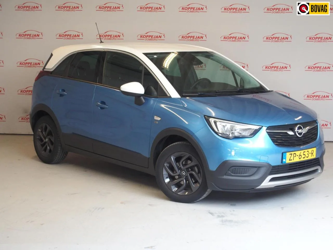 Opel Crossland (2019) — foto 1