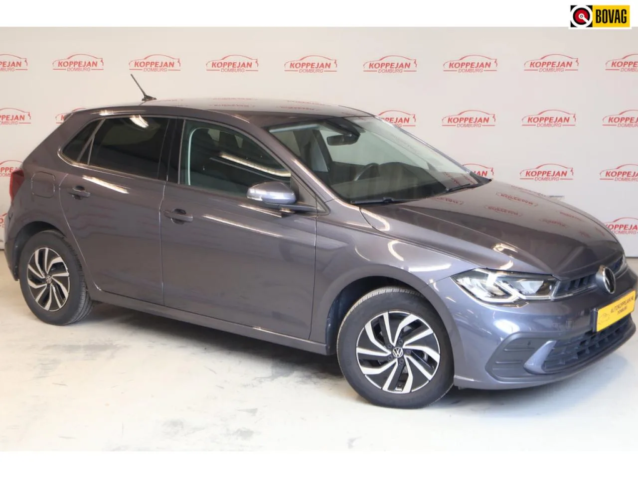 Volkswagen Polo (2023) — foto 1