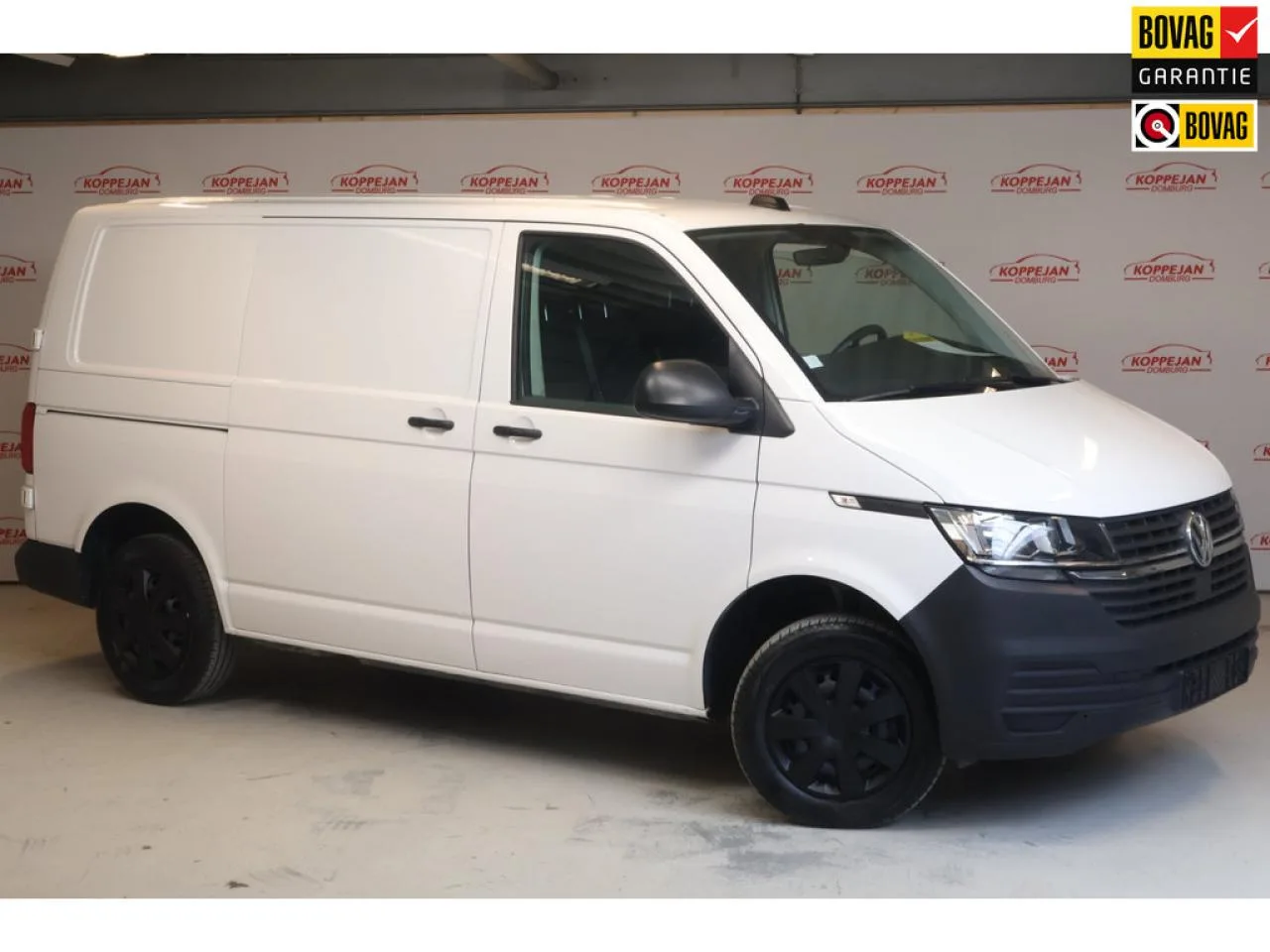 Volkswagen Transporter (2021) — foto 1