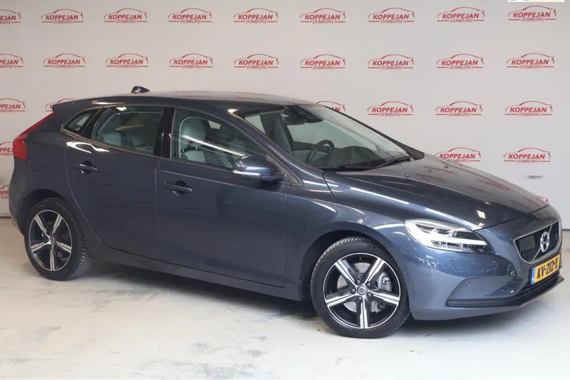 Volvo V40 (2016)