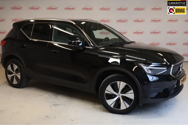 Volvo XC40 (2023)