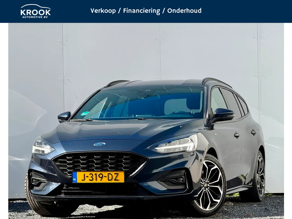 Ford Focus (2020) — foto 1