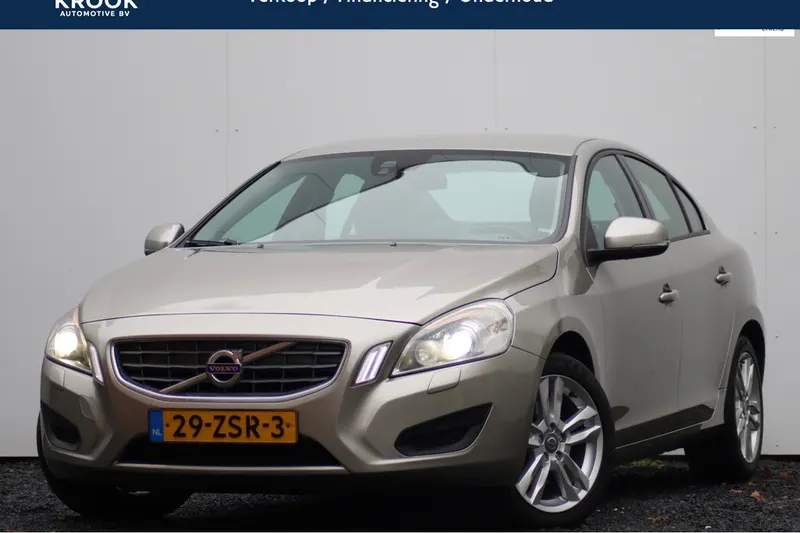 Volvo S60 (2013)
