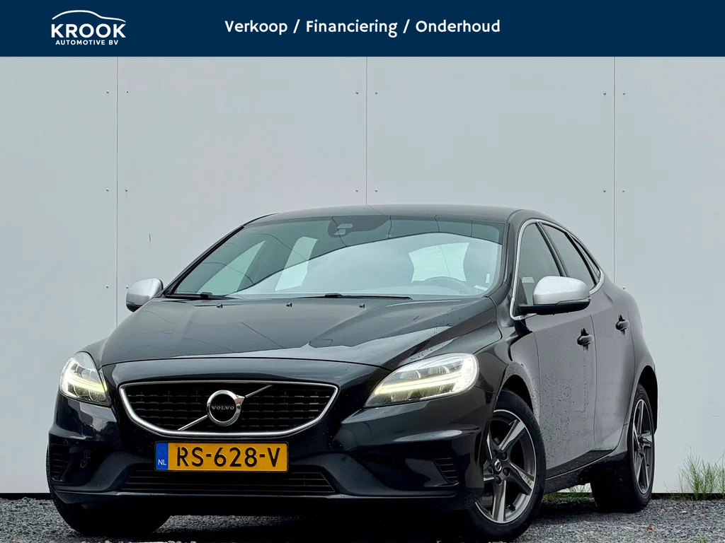 Volvo V40 (2018) — foto 1