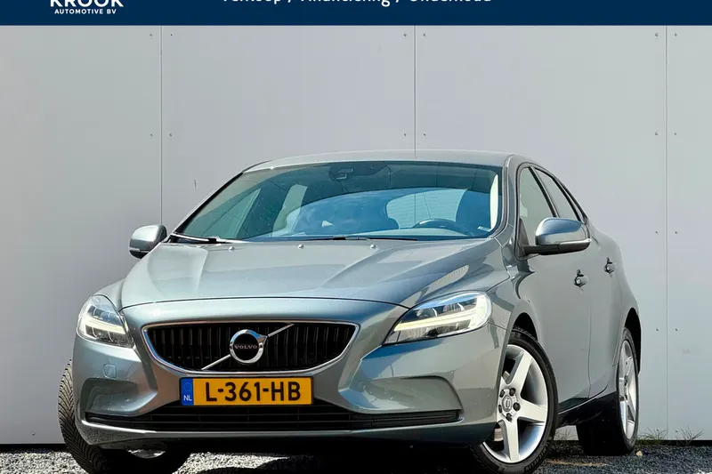 Volvo V40 (2019)