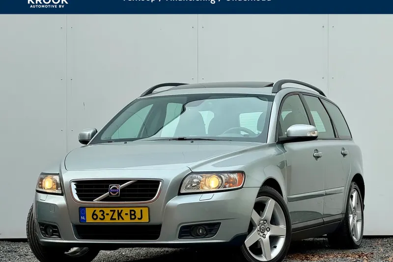 Volvo V50 (2008)