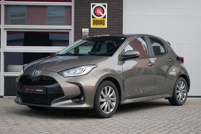 Toyota Yaris (2023)