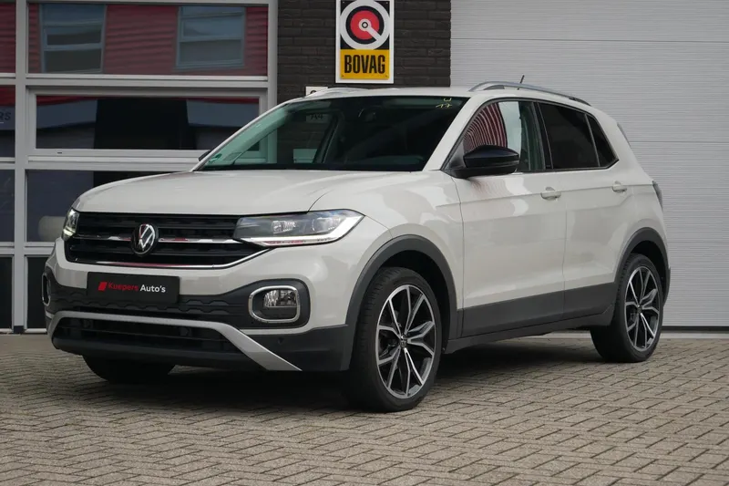 Volkswagen T-Cross (2023)
