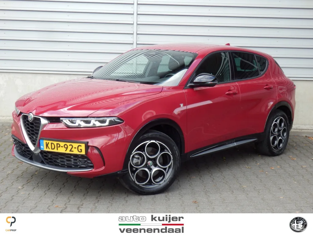 Alfa Romeo Tonale (2023) — foto 1