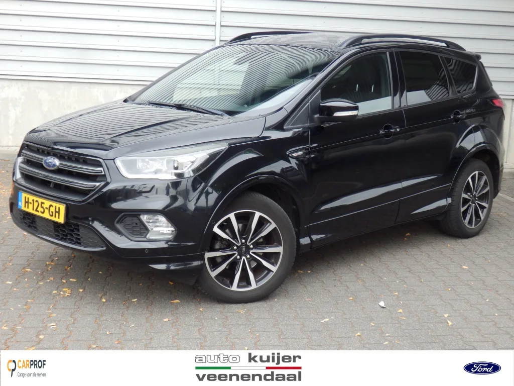 Ford Kuga (2017) — foto 1