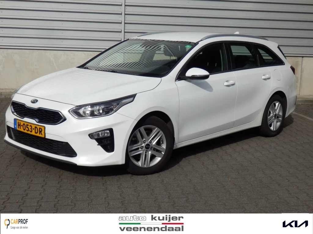 Kia Ceed (2020) — foto 1