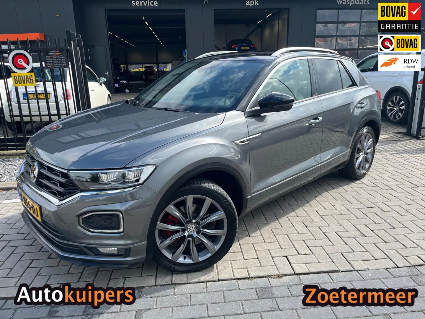 Volkswagen T-Roc (2019) — foto 1