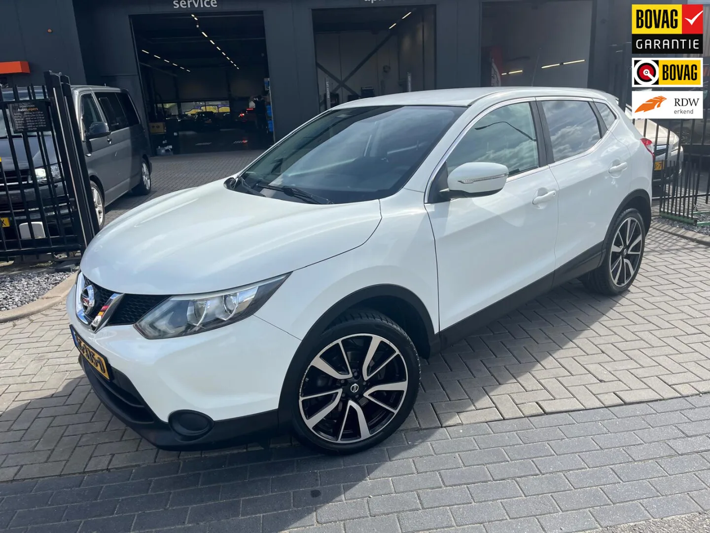 Nissan Qashqai (2014) — foto 1