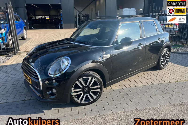MINI Cooper (2018)
