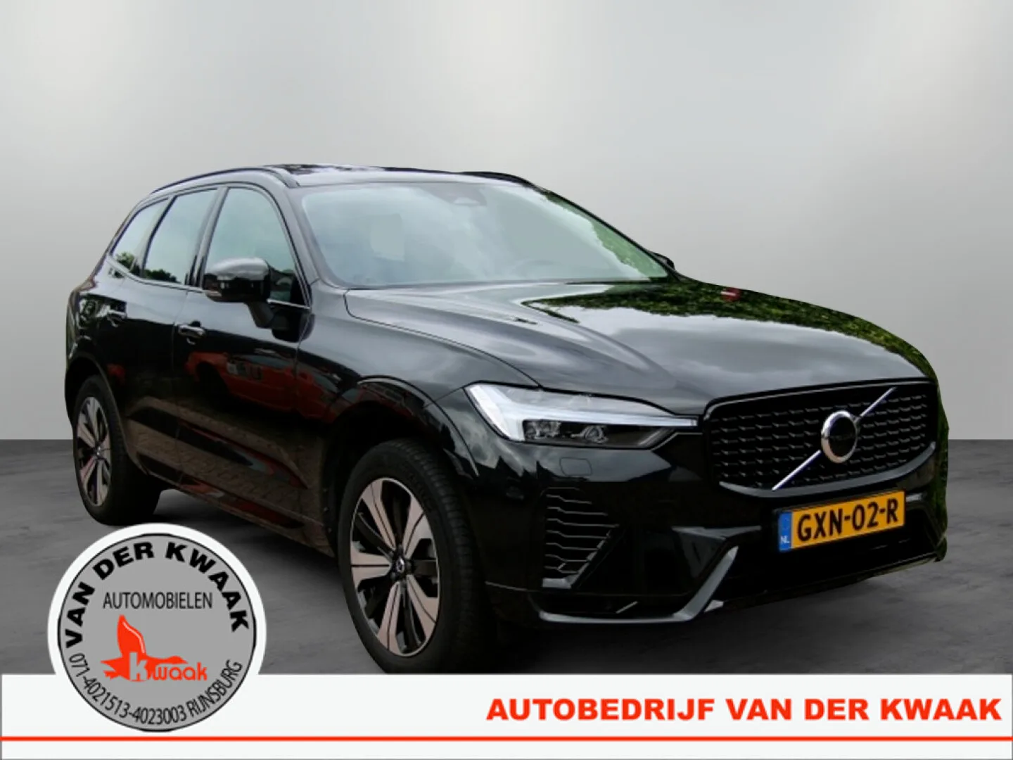 Volvo XC60 (2023) — foto 1