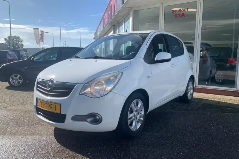 Opel Agila (2012)