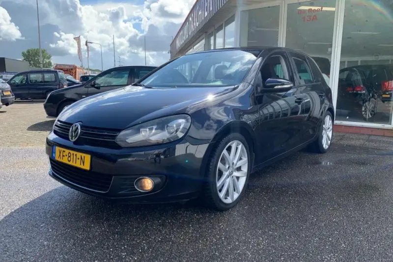 Volkswagen Golf (2010)