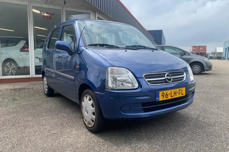 Opel Agila (2002)