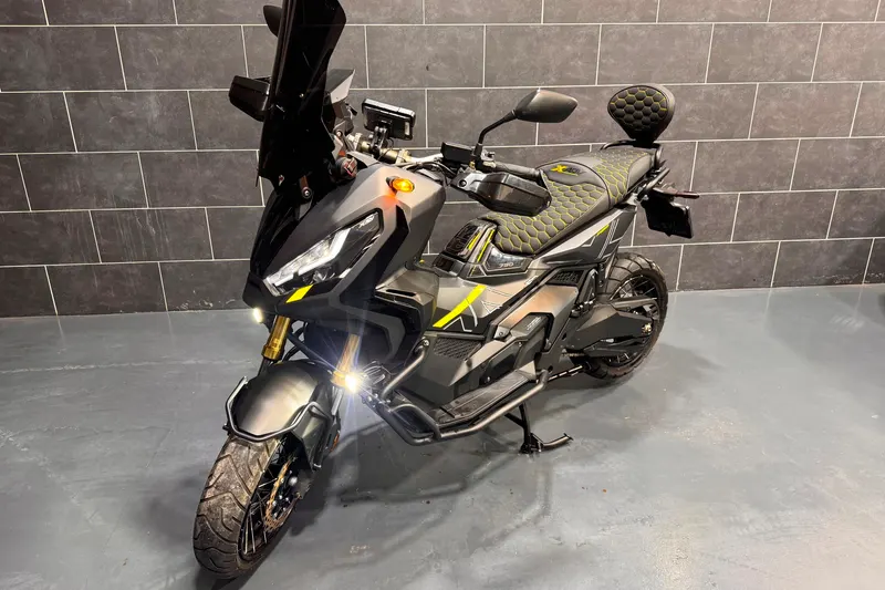 Honda X-ADV 750 TERMIGNONI CARPLAY FULL OPTION (2023)
