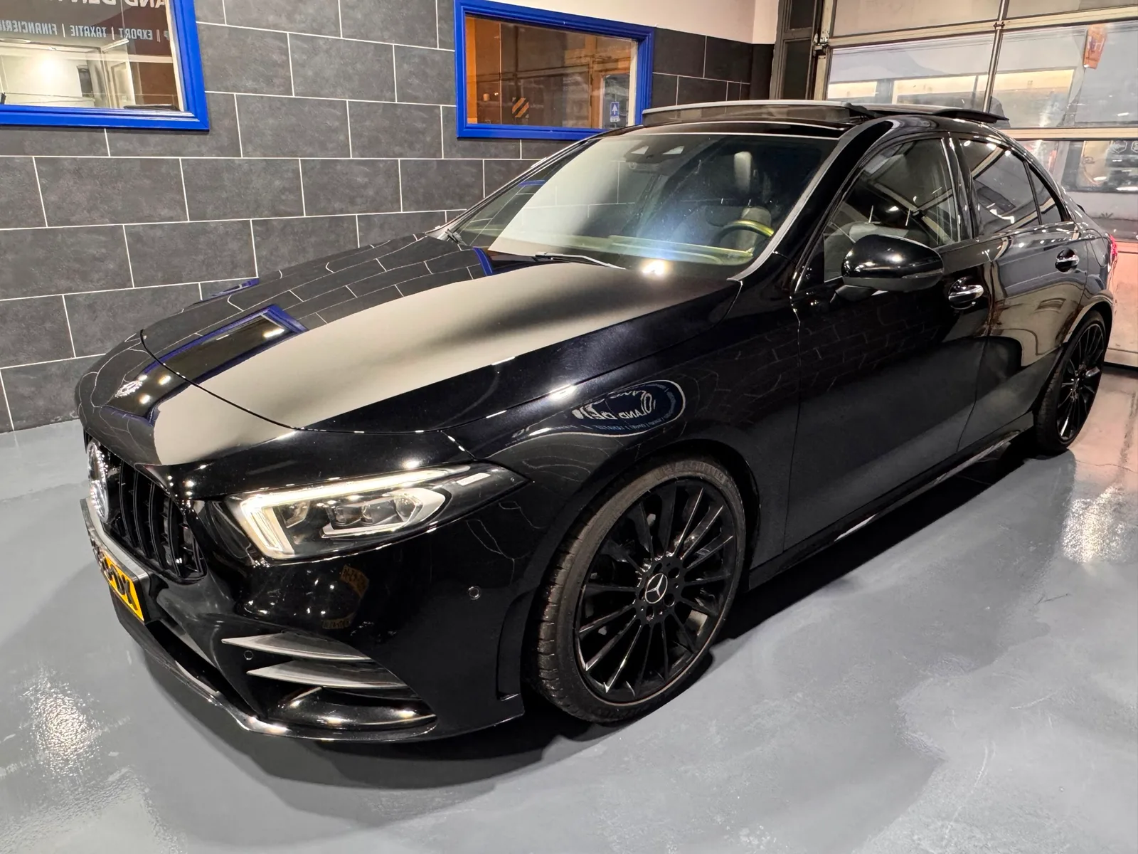 Mercedes-Benz A-Klasse (2020) — foto 1