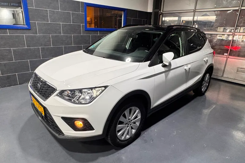 SEAT Arona (2019)