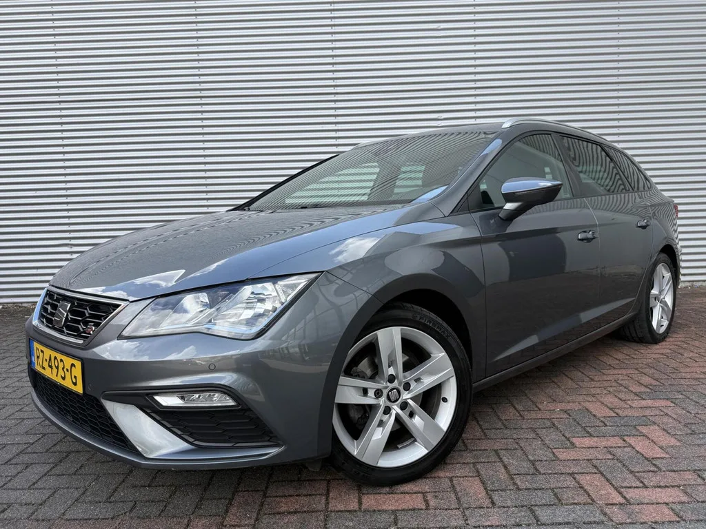 SEAT Leon (2018) — foto 1