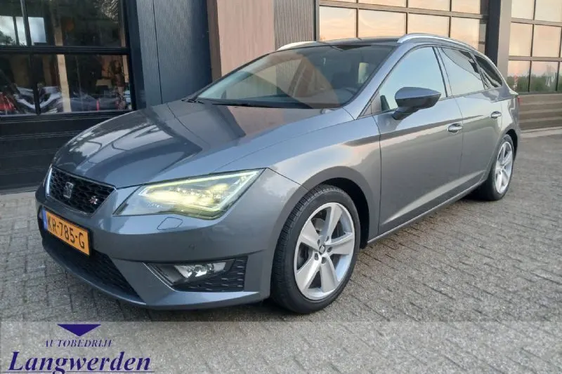 SEAT Leon (2016)