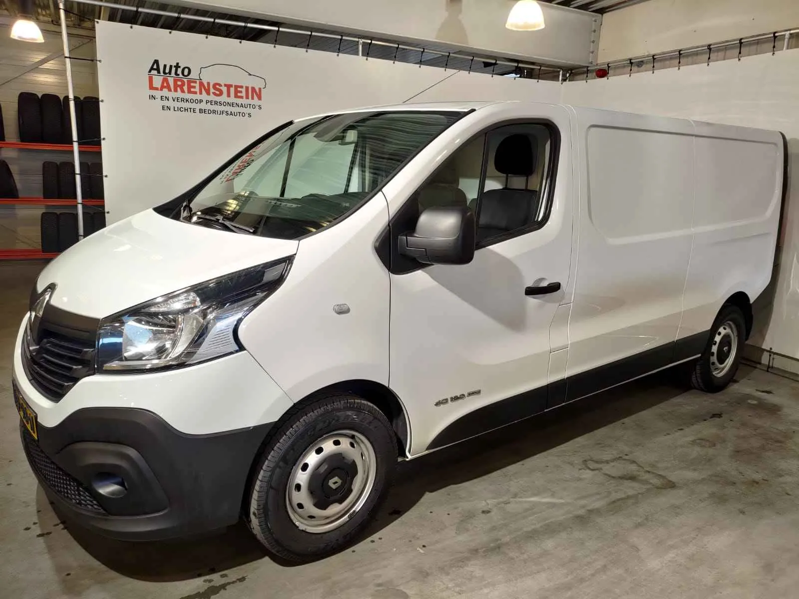 Renault Trafic (2016) — foto 1