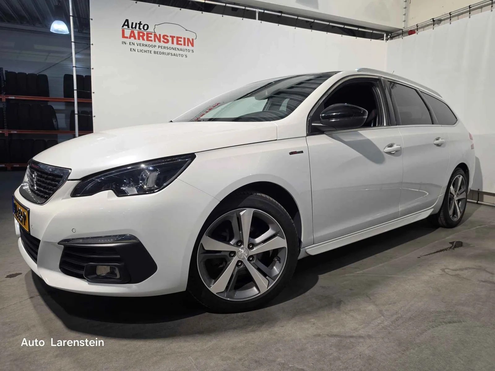 Peugeot 308 (2020) — foto 1