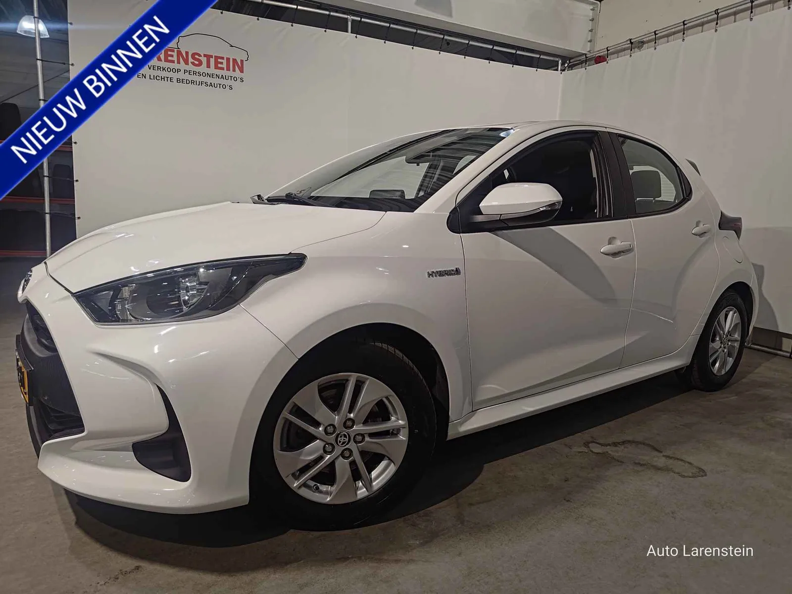 Toyota Yaris (2021) — foto 1