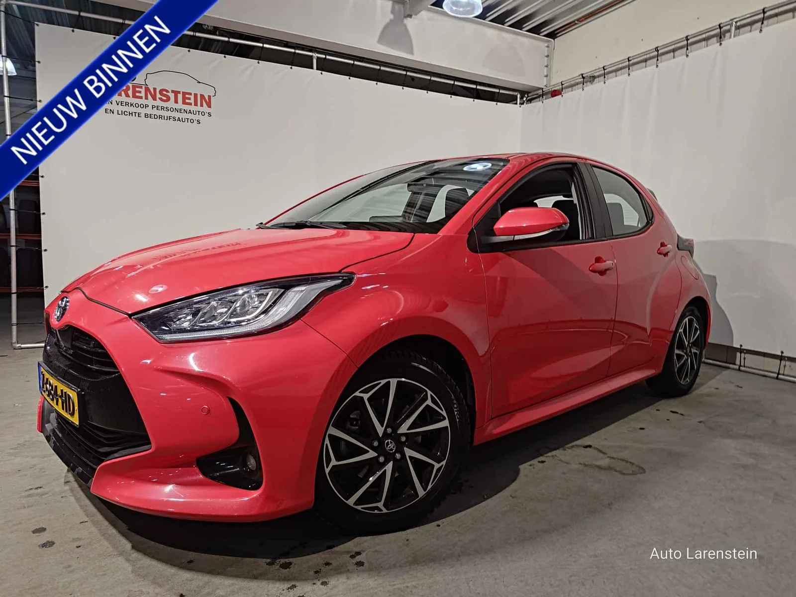 Toyota Yaris (2022) — foto 1