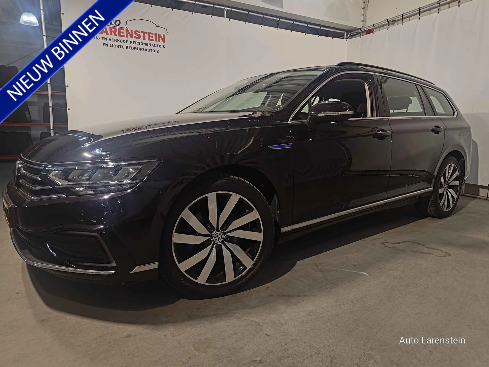 Volkswagen Passat (2021) — foto 1