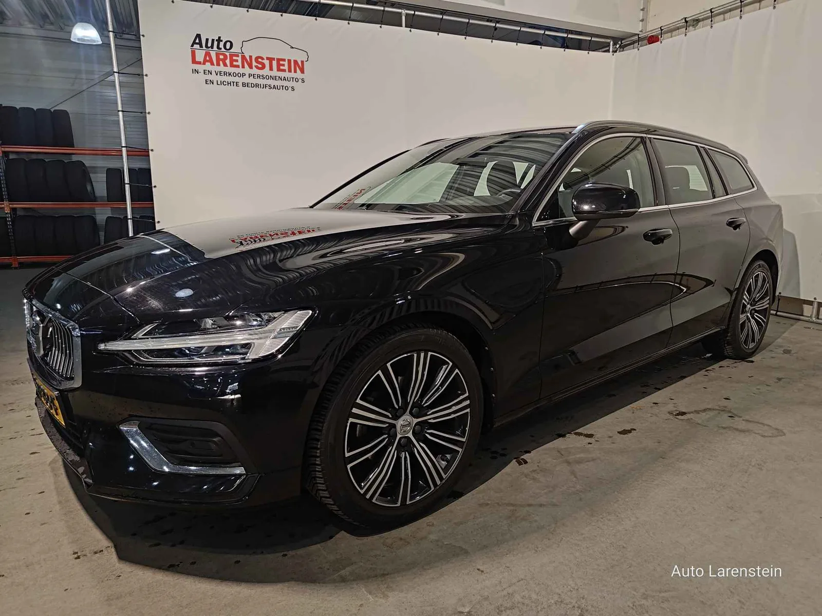 Volvo V60 (2022) — foto 1