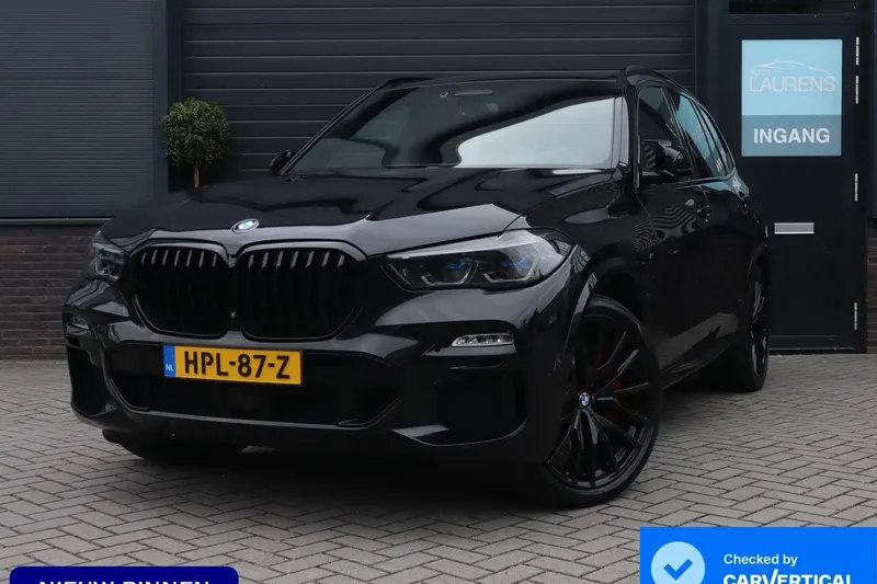 BMW X5 (2021)