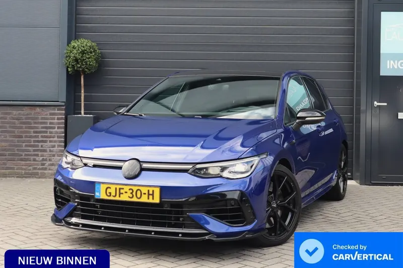 Volkswagen Golf (2021)
