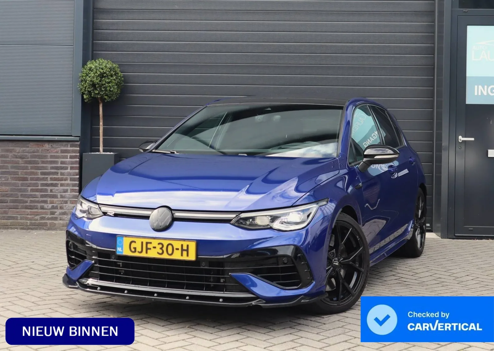 Volkswagen Golf (2021) — foto 1