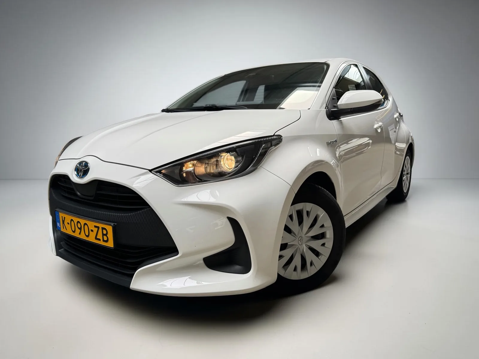 Toyota Yaris (2021) — foto 1