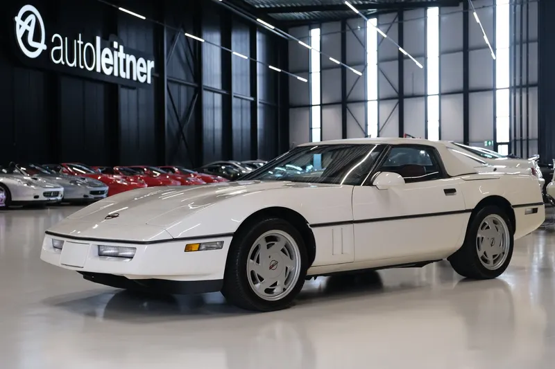 Chevrolet Corvette (1988)