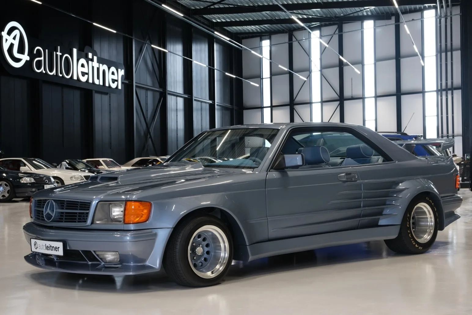Mercedes-Benz SEC (1990) — foto 1