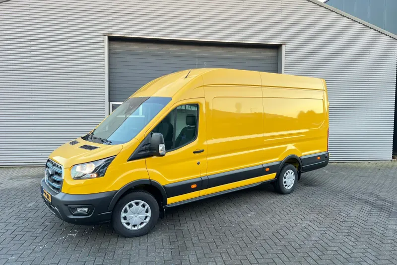 Ford E-Transit (2023)