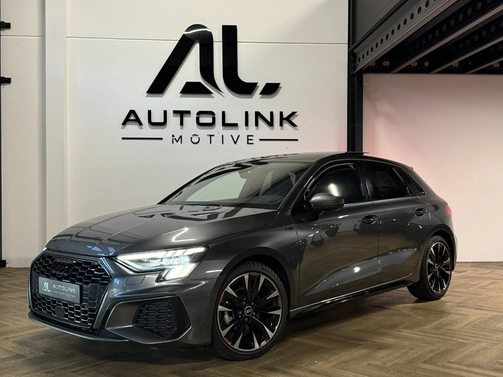 Audi A3 (2023) — foto 1