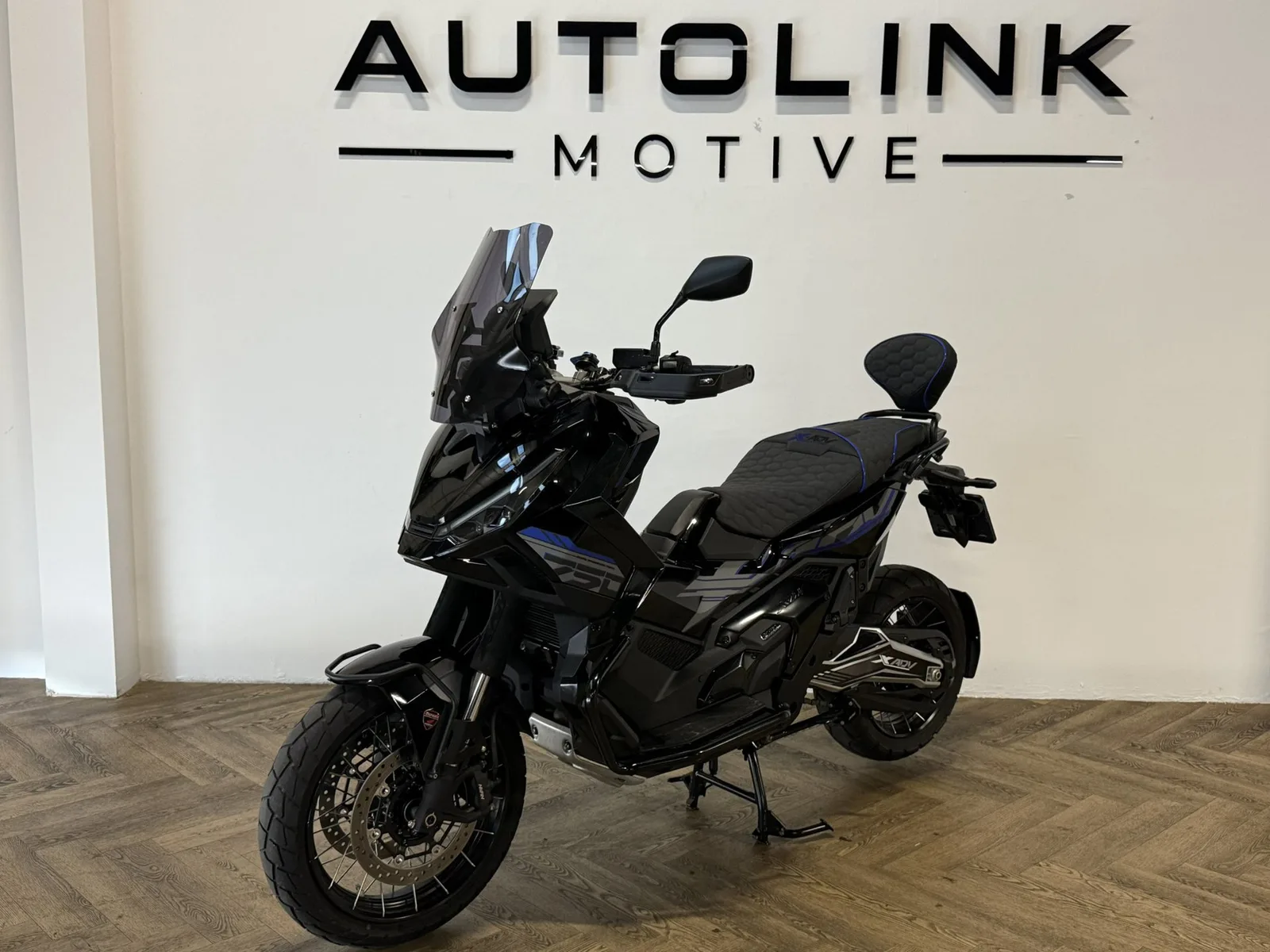 Honda Motor NC 750 X-ADV (2025) — foto 1